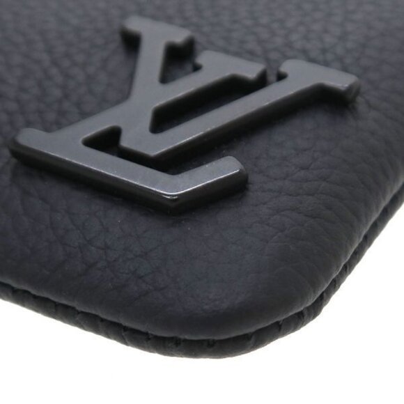 Louis Vuitton Aerogram Pochette Cles Hat main image 4